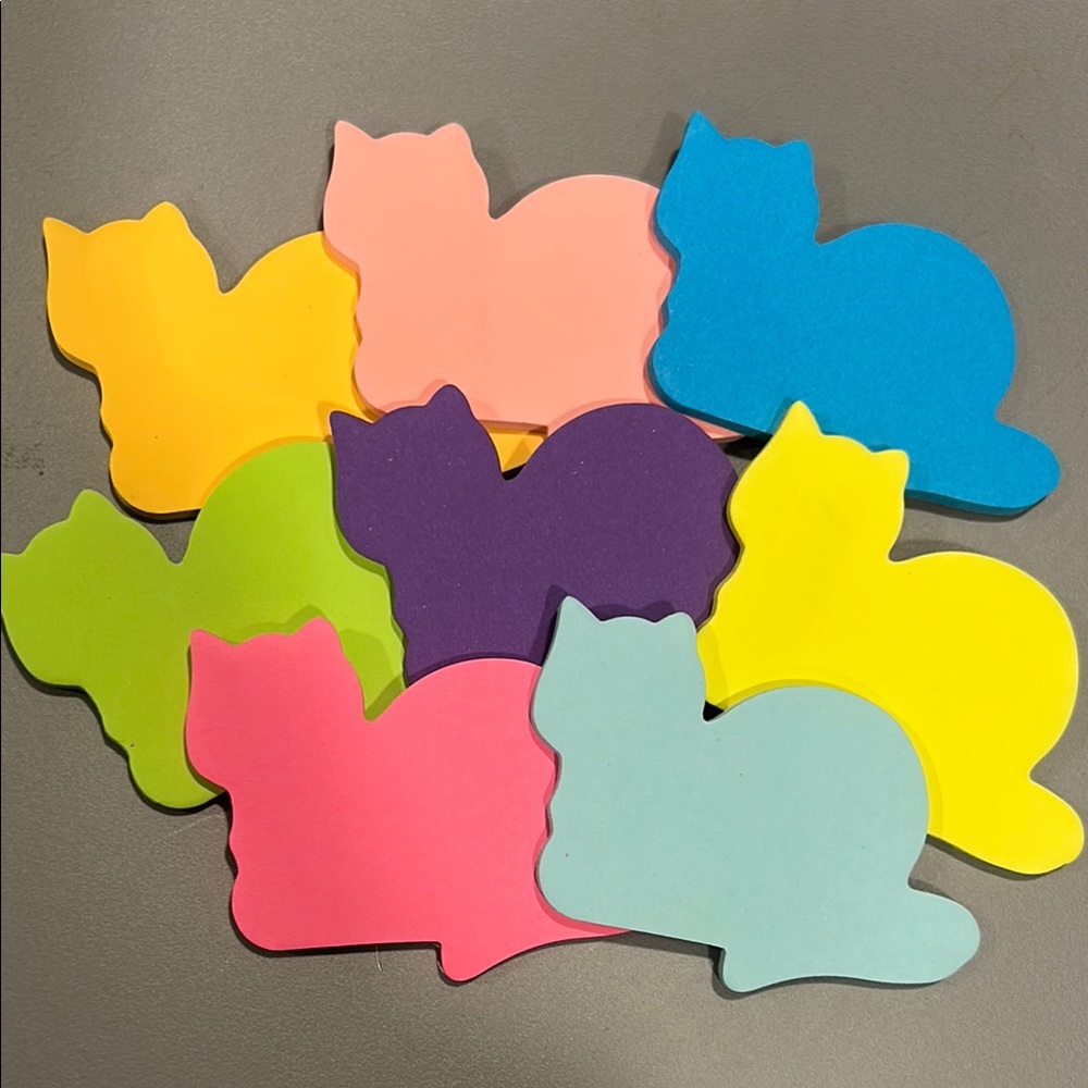 Colorful‎ Cat-Shaped Pack of 8 Sticky Notes